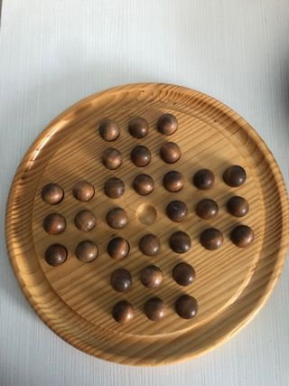 solitarios de madera