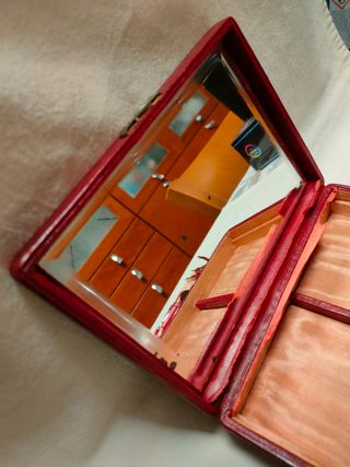 Estuche de manicura / joyero antiguo 