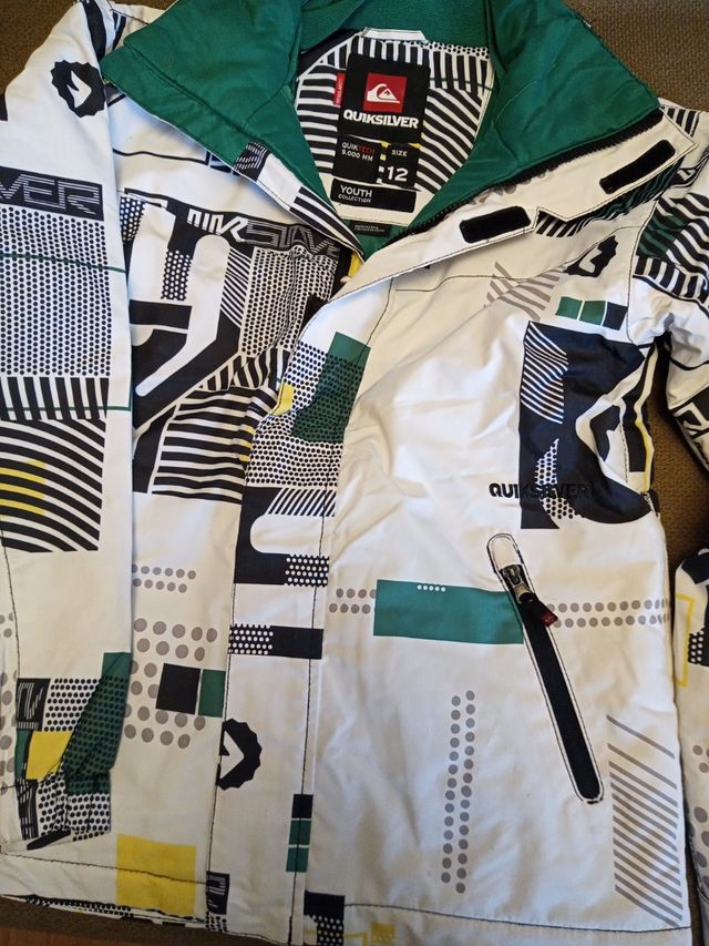 Cazadora Quiksilver. (No envío)