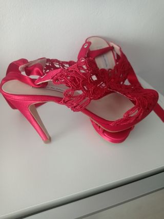 Zapato rojo tacón 41