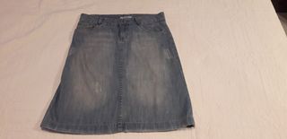 2 faldas vaqueras. ZARA. Talla 38