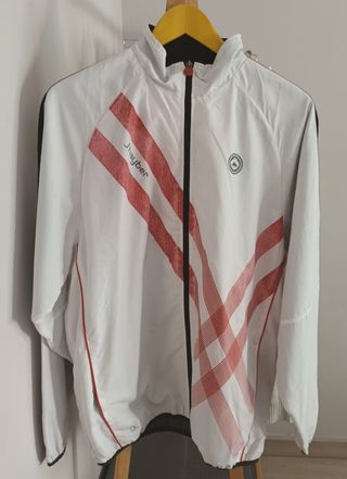 Chaqueta chandal padel