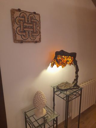 LÁMPARA DE BRONCE EMPLOMADA