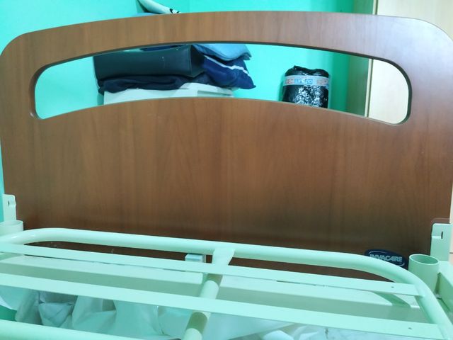 Cama eléctrica geriatría
