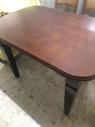 MESA CAMILLA DE MADERA MACIZA 120x80