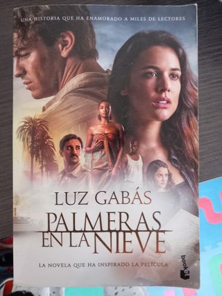 Novela: Palmeras en la nieve