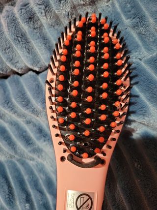 Cepillo eléctrico alisador