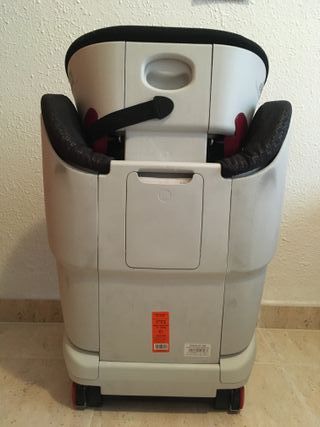 Silla de coche infantil en buen estado