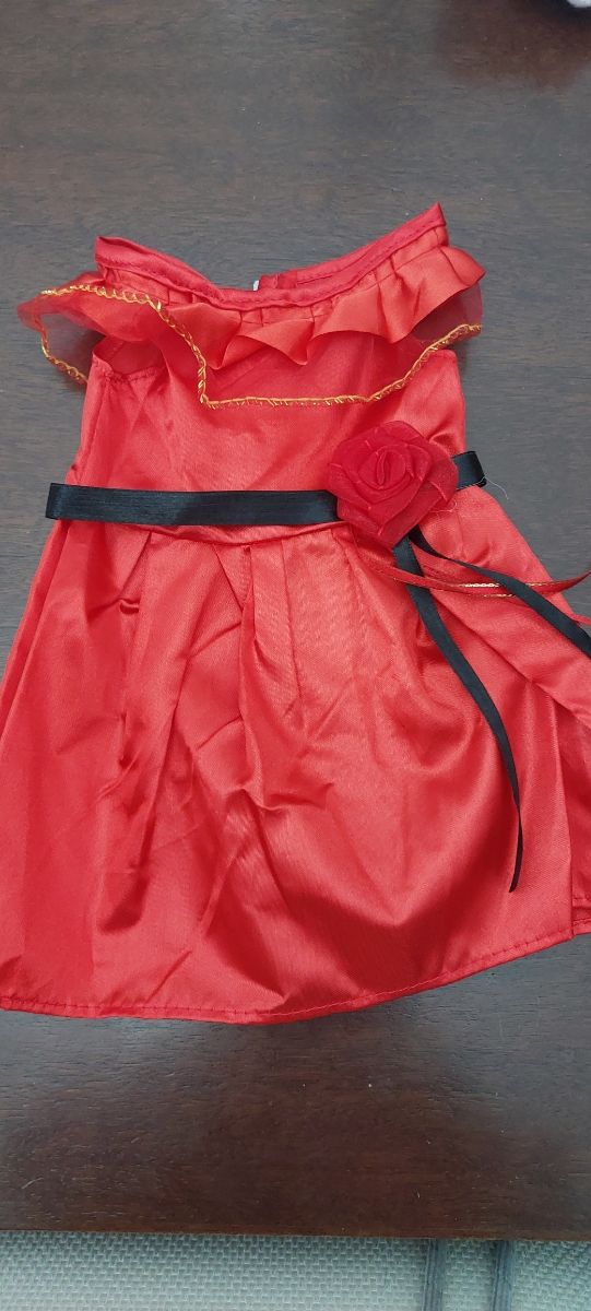 Ropa para bebés de juguete