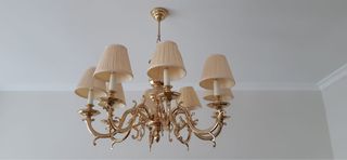 Lámpara de bronce, apta para techos con pedigrí