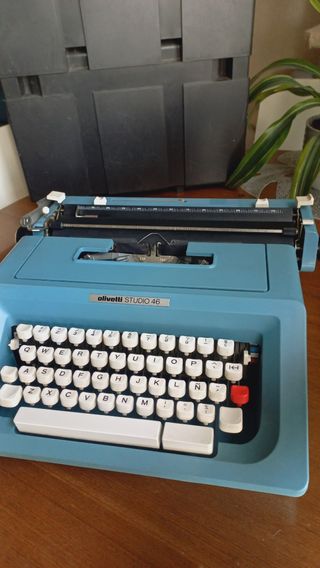 Máquina de escribir Olivetti