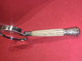 Gran Lupa S.XIX en plata y hueso