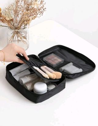 NECESER DE POLIESTER PORTÁTIL