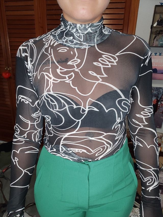 Camiseta translúcida talla S nueva