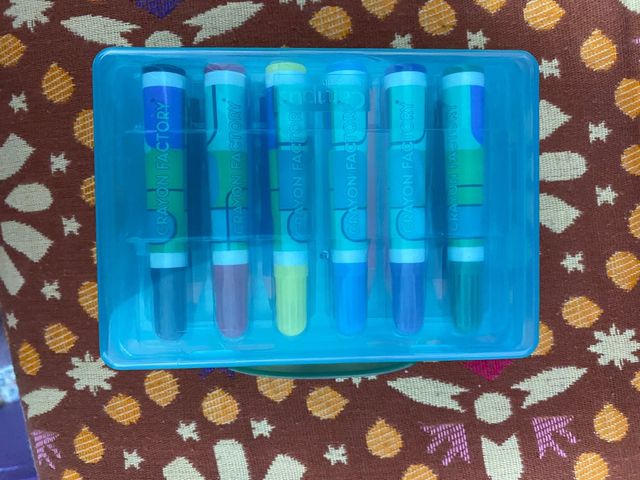 KIT DE MATERIAL ESCOLAR