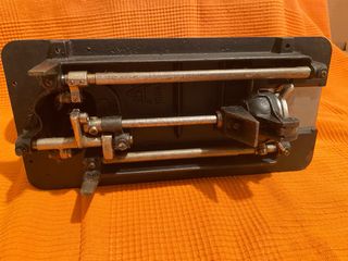Maquina coser Alfa