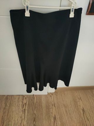Falda negra "Kookai"