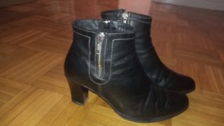 Botín de piel, negro con cremallera de