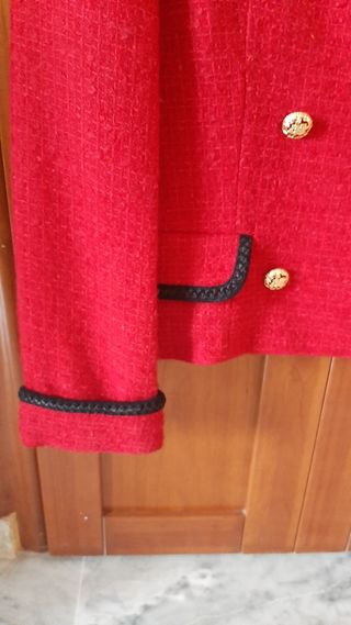 Traje chaqueta falda. T.40 .En perfecto estado