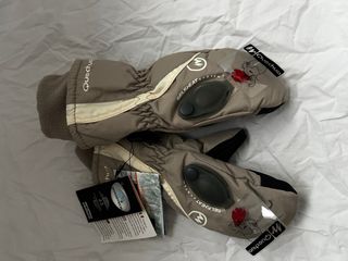 Guantes / Manoplas para la nieve de Quechua