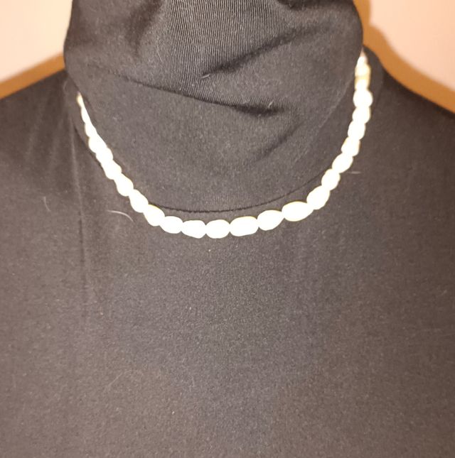 Collar de perlas de rio