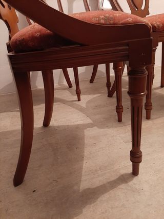 4 sillas madera maciza