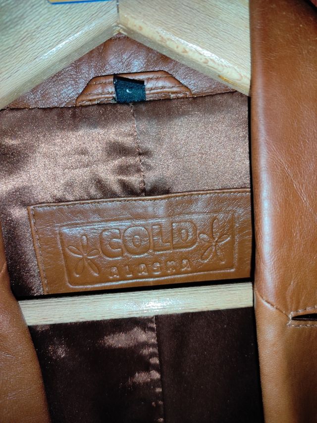 Chaqueta de piel marron