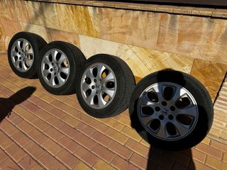 Llantas Enkei con Neumaticos Honda Accord R16