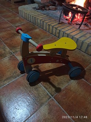 Correpasillos madera LIDL