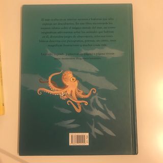 Lote 3 cuentos tapa dura, tamaño folio aprox.