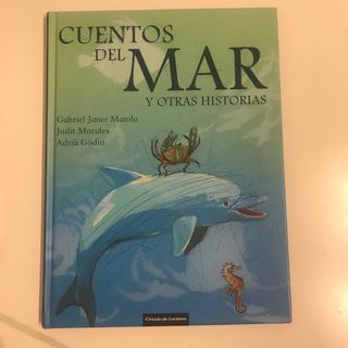 Lote 3 cuentos tapa dura, tamaño folio aprox.