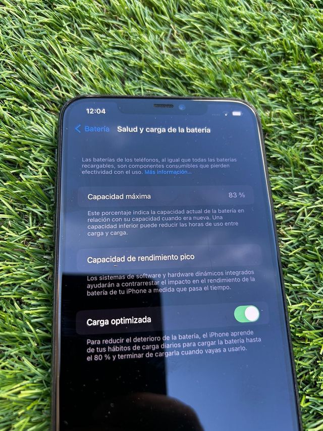 iPhone 11 Pro Max 256GB + Fundas