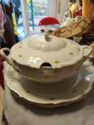 Zuppiera porcellana anni 40