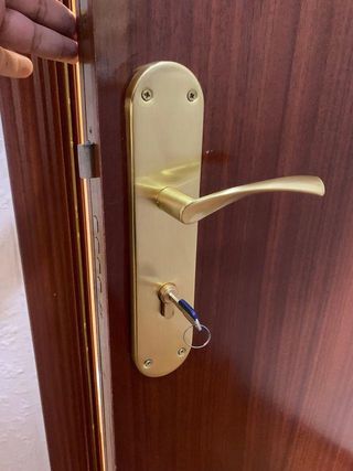 Cerrajero económico (24h)