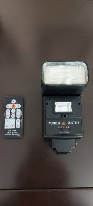 Camara Praktica Bx20 con 3 objetivos y accesorios