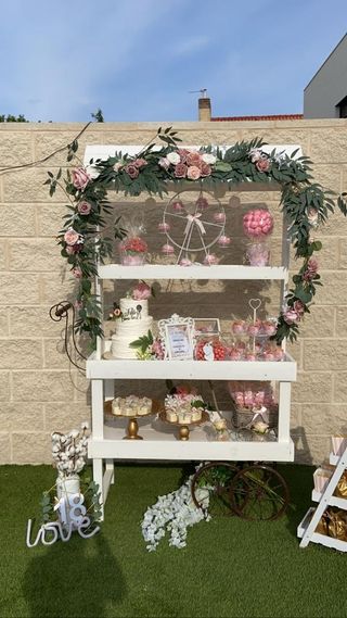 Aro decorativo y carrito candy