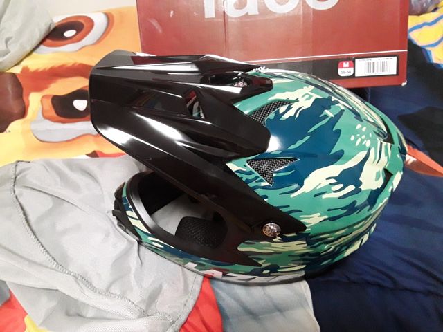 Casco lazer