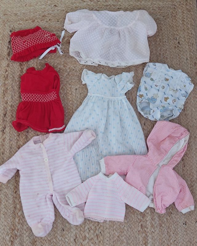Ropa para Nenucos antigua