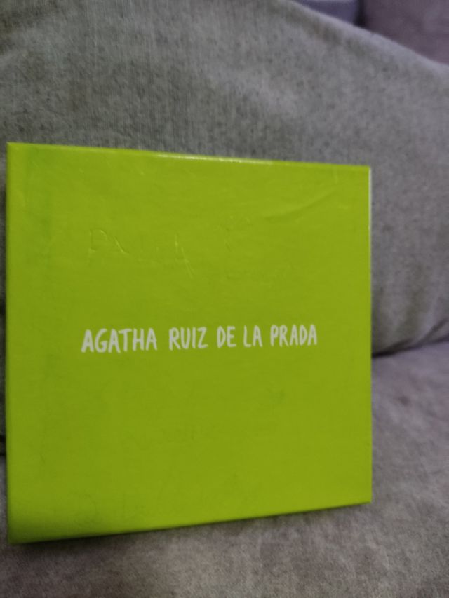 Pinchos aperitivo. Agatha Ruiz Prada