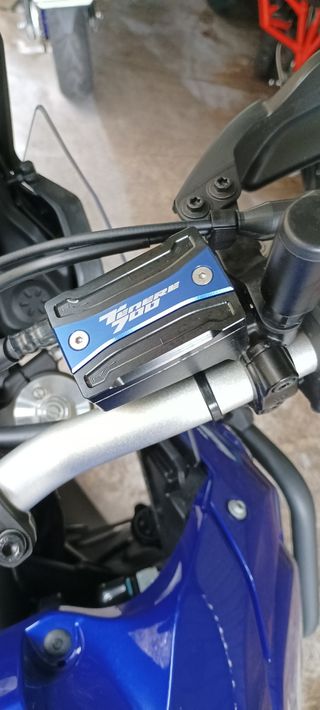 Tampa óleos dos travões nova.