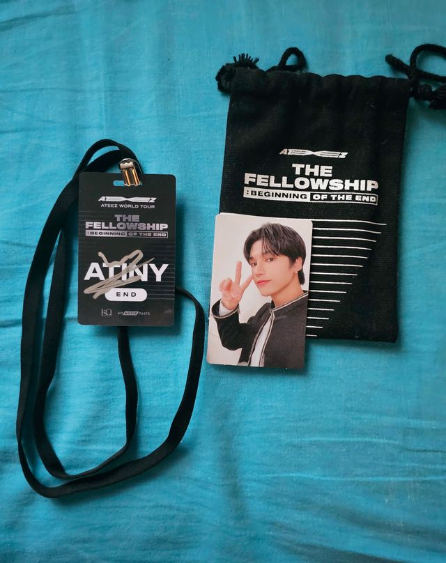 ATEEZ Lanyard firmada Por Wooyoung + pc