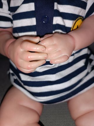 Precioso Reborn niño Nuevo