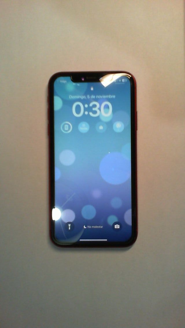 IPHONE 11 128GB ROJO