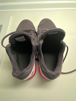 ZAPATILLAS REEBOK POCO USO 