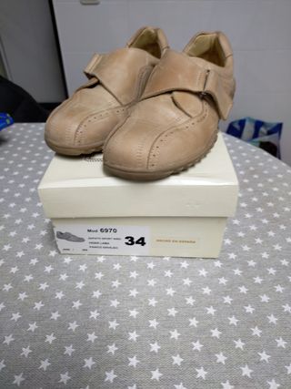 Zapatos niño talla 34