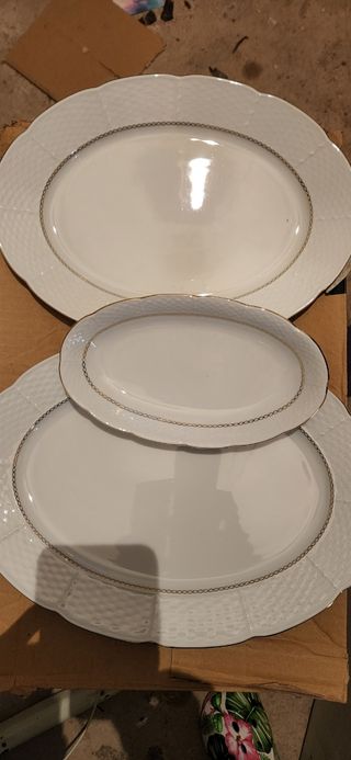 Vajilla con juego de cafe sin estrenar