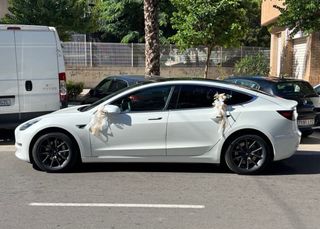 Model 3 acabado espejo. Boda/eventos