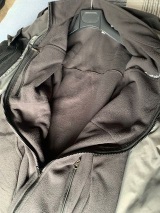 CHAQUETA ACTIVIDADES AL AIRE LIBRE. TIPO 3 EN 1”.