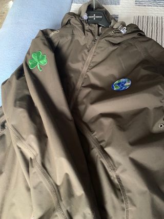 CHAQUETA ACTIVIDADES AL AIRE LIBRE. TIPO 3 EN 1”.