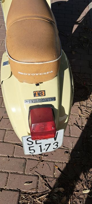 Moto vespa primavera 125 T3